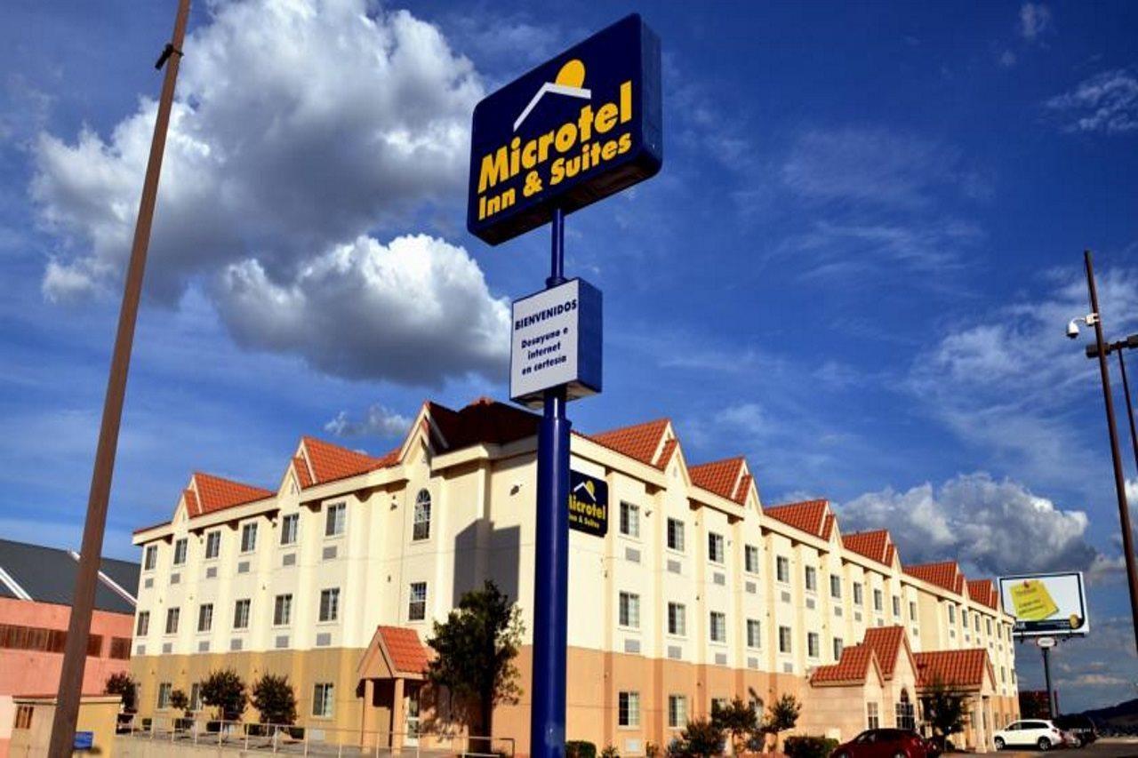 Microtel Inn & Suites By Wyndham Чіуауа Екстер'єр фото